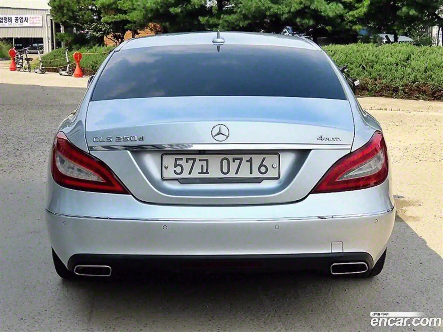 CLS-Class Mercedes-Benz 2016.6-OUTER-004