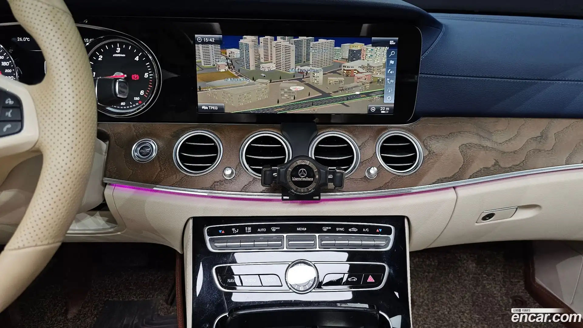 E-Class Mercedes-Benz 2018.5-OPTION-017