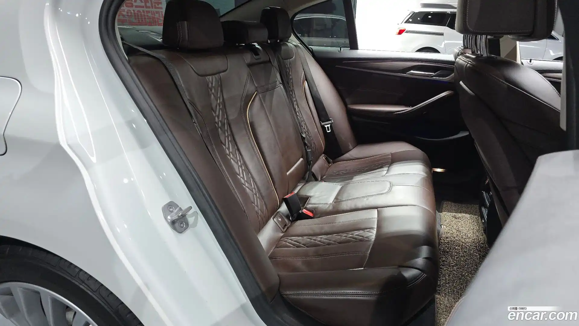 5-Series BMW 2018.5-OPTION-015