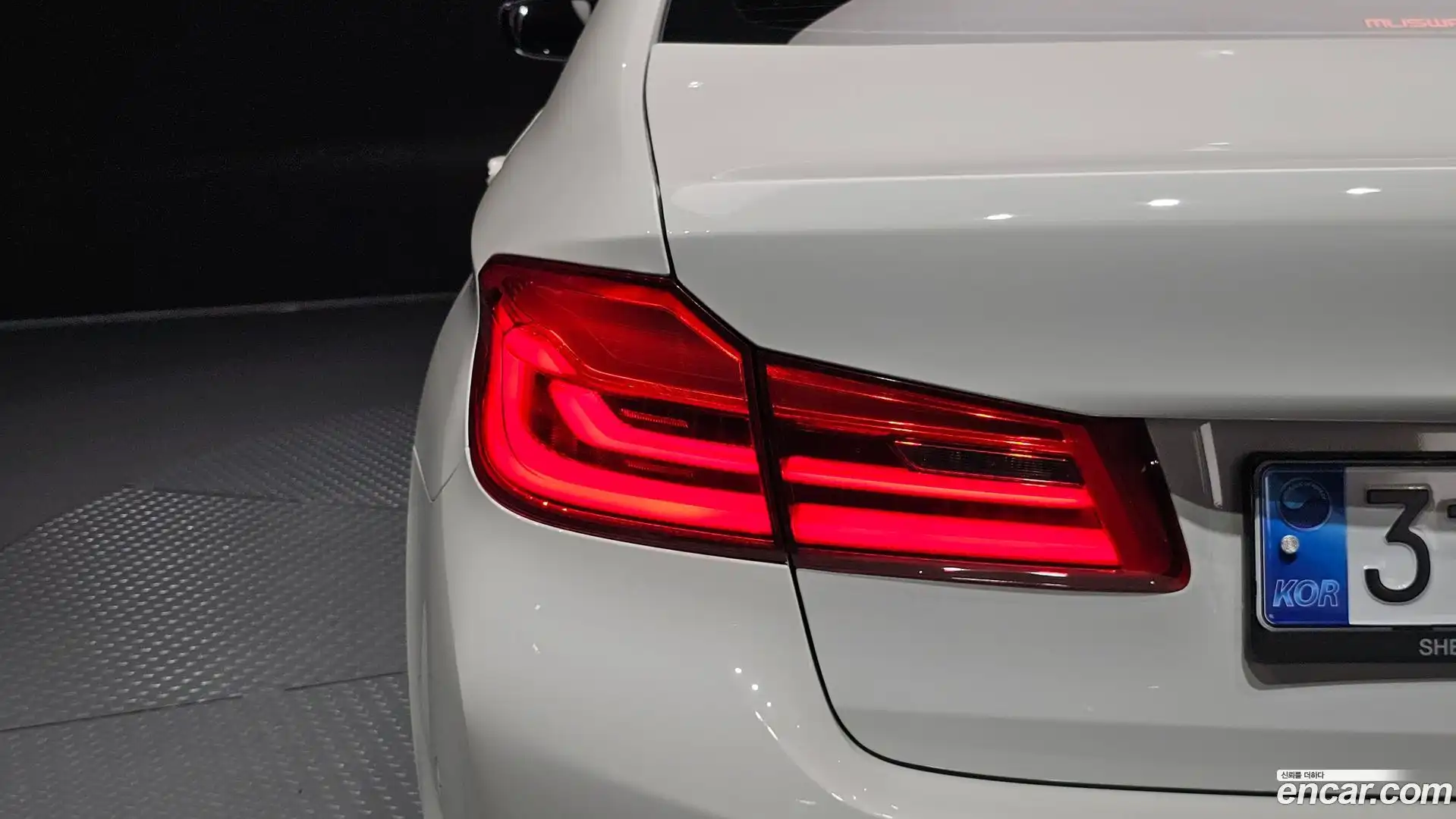 5-Series BMW 2018.5-OUTER-033