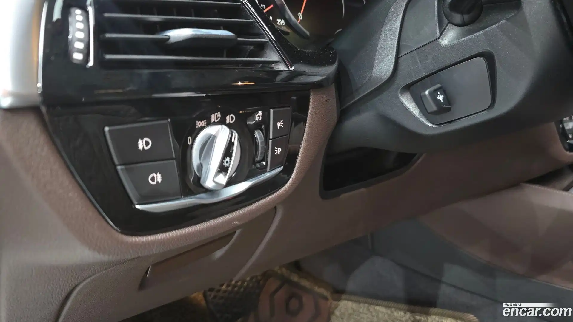5-Series BMW 2018.5-OPTION-040
