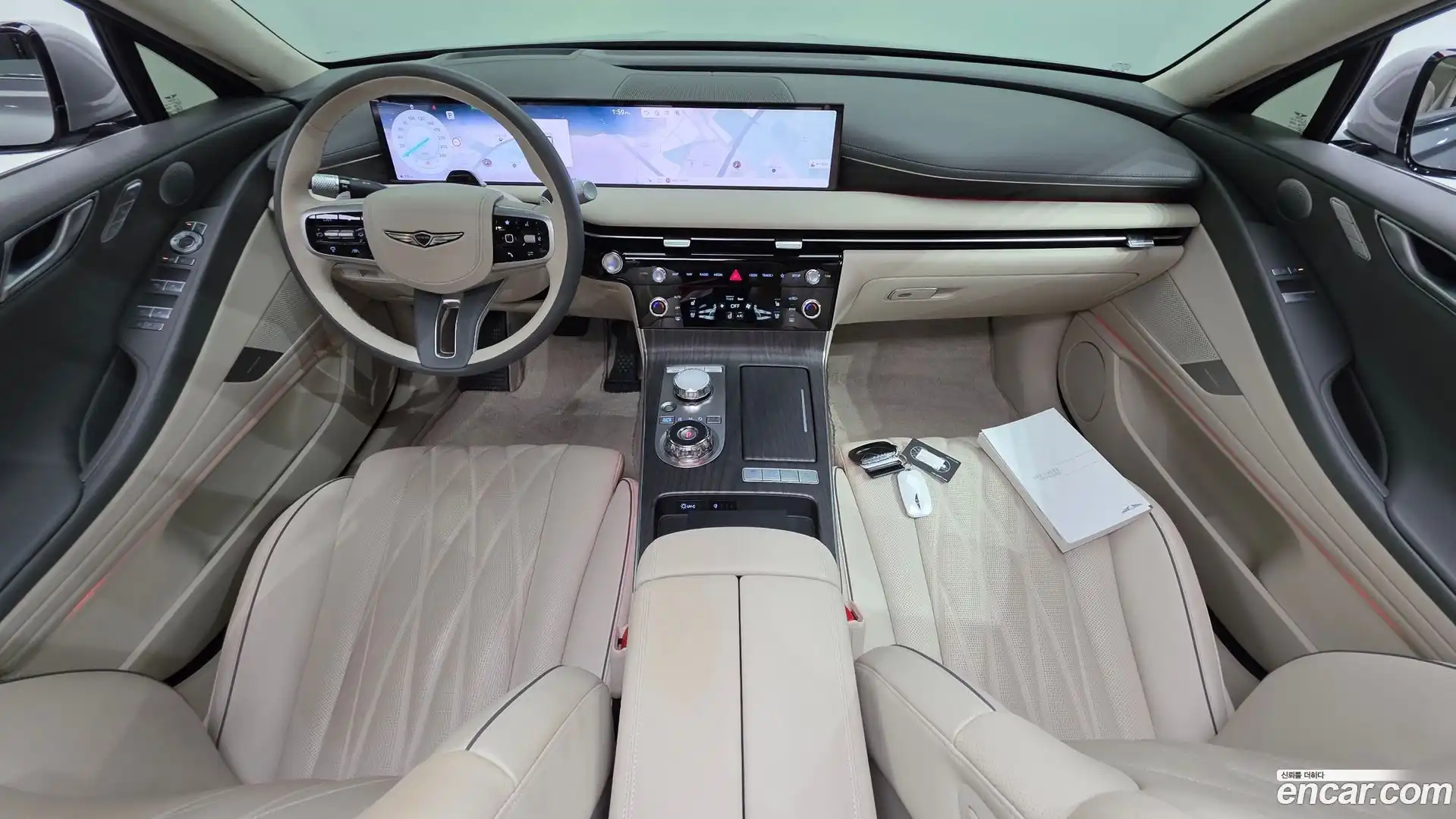 G80 Genesis 2025.0-INNER-007