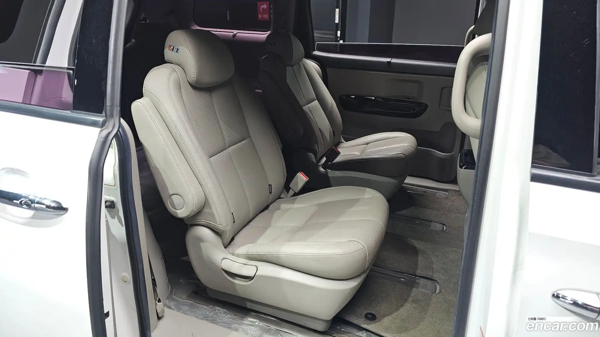Canival Kia 2019.4-OPTION-015