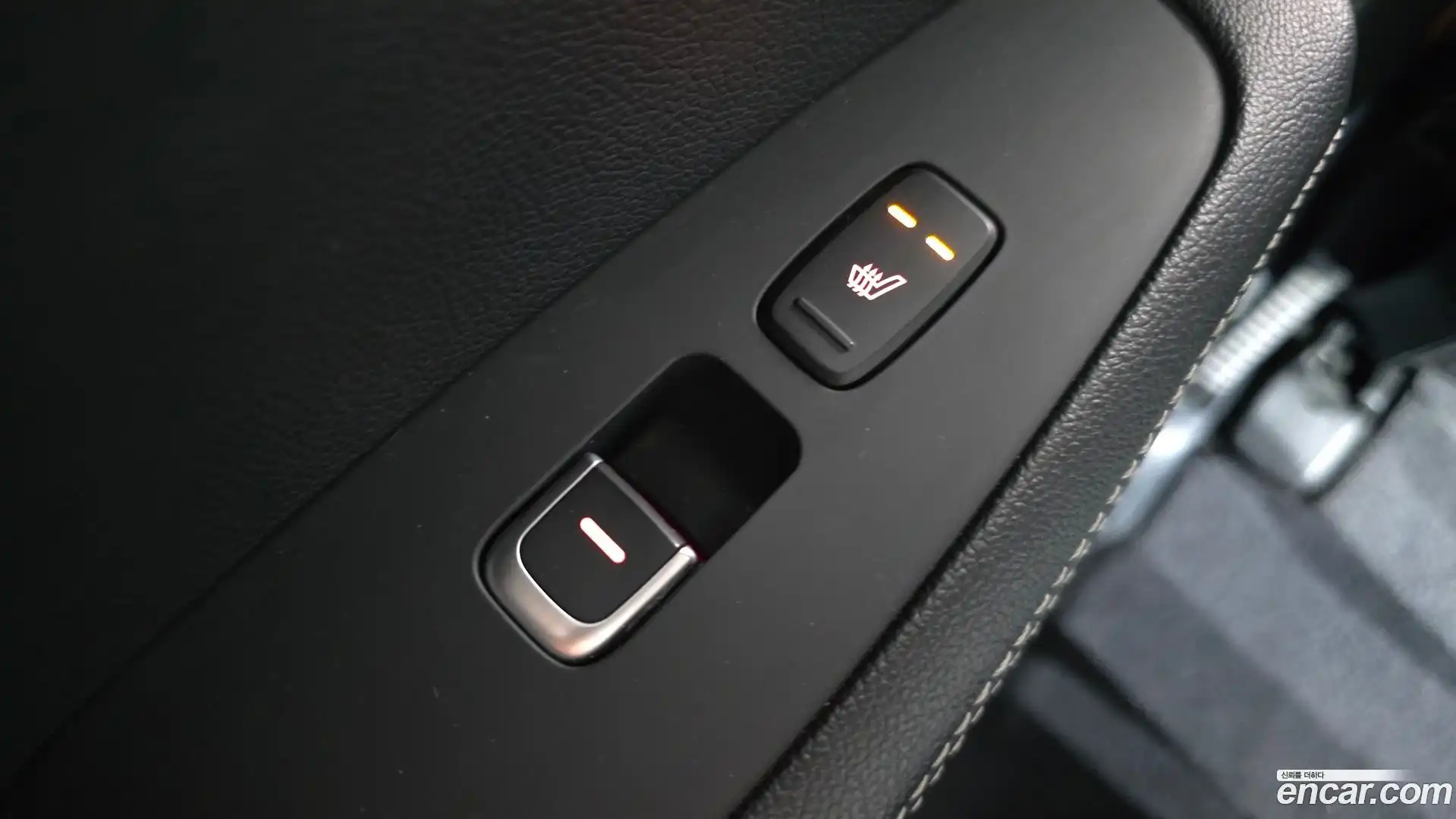 Sorento Kia 2019.4-OPTION-023