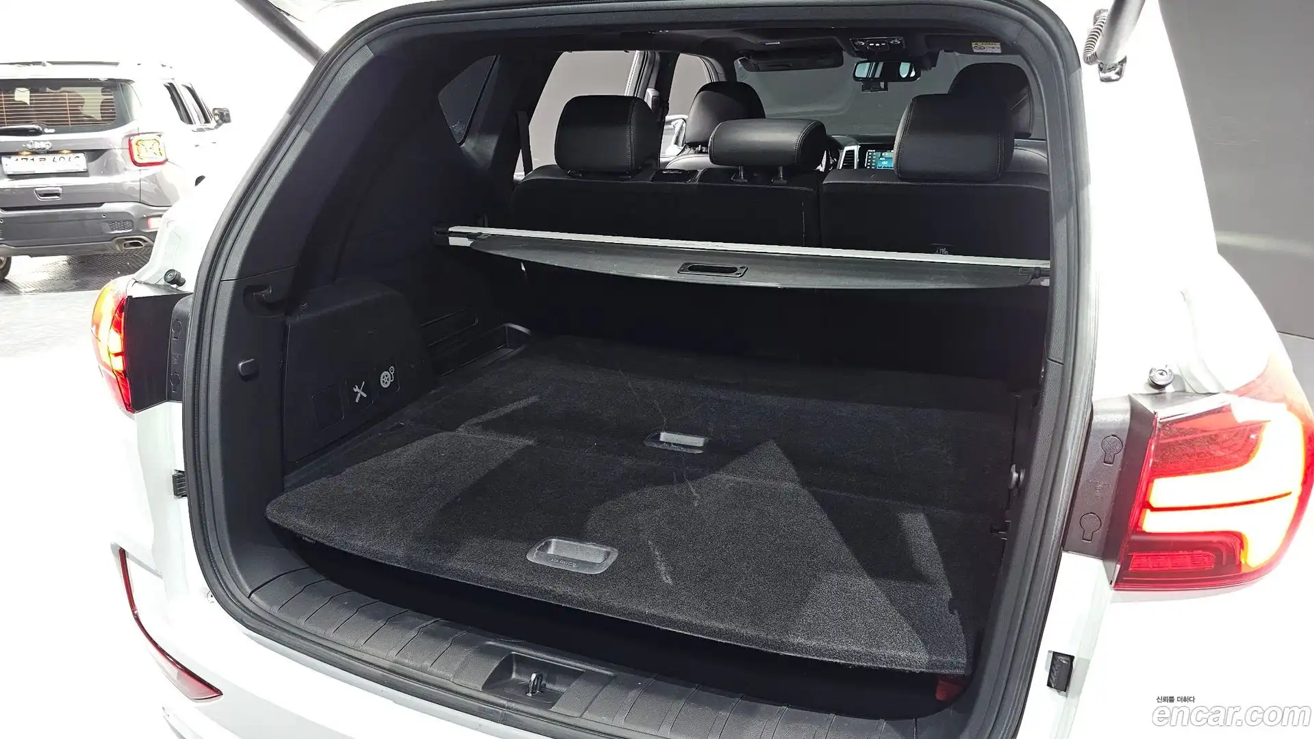 Rexton KG Mobility 2021.3-OPTION-044