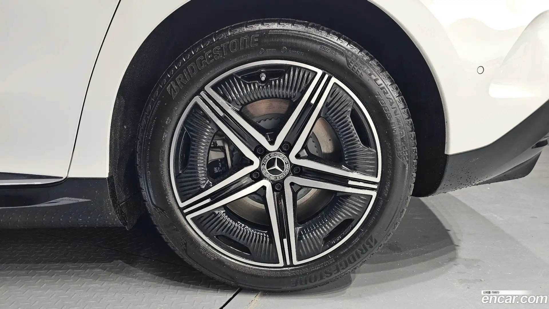 EQE Mercedes-Benz 2026.0-OUTER-031