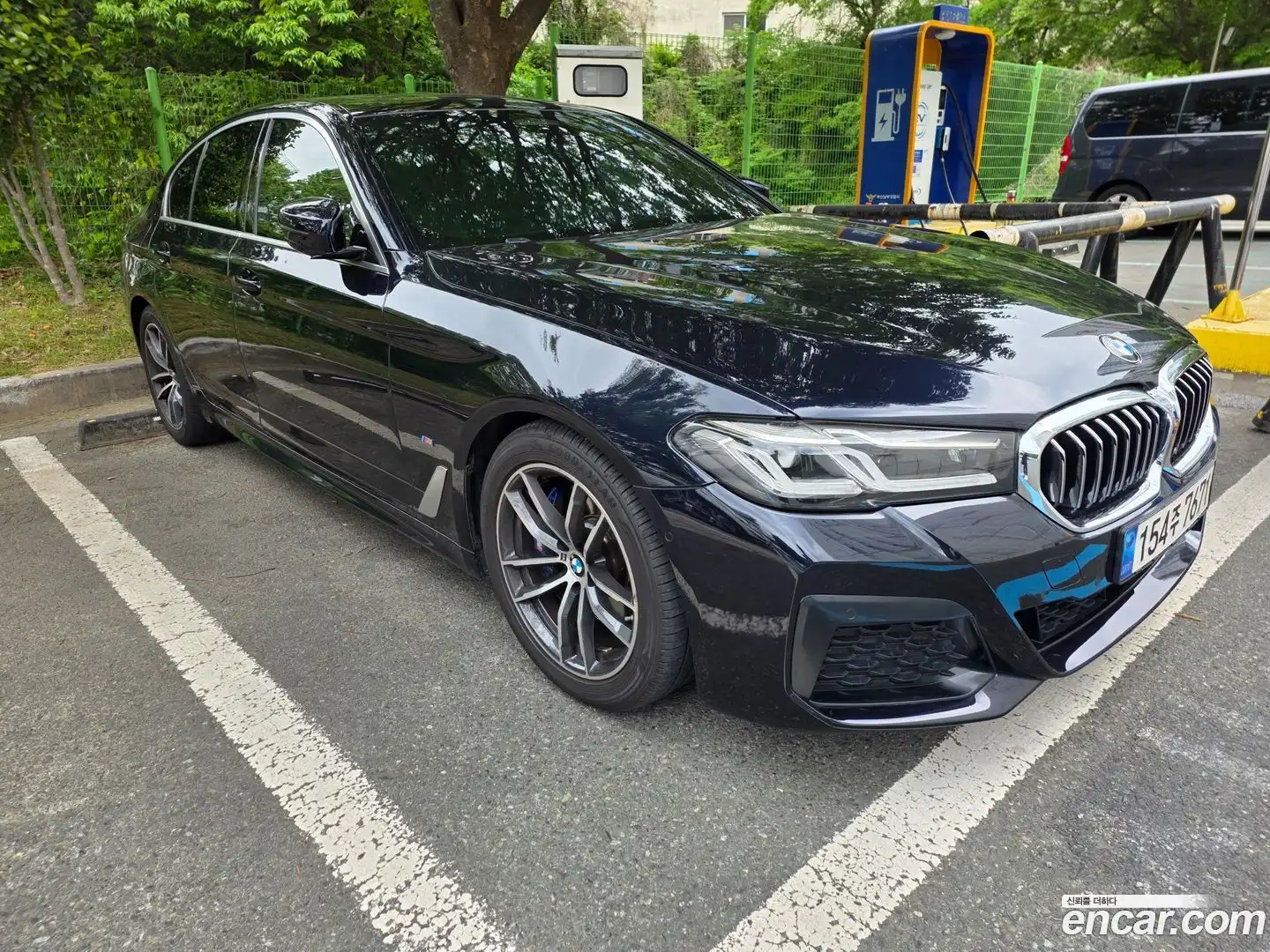 5-Series BMW 2023.2-OUTER-001