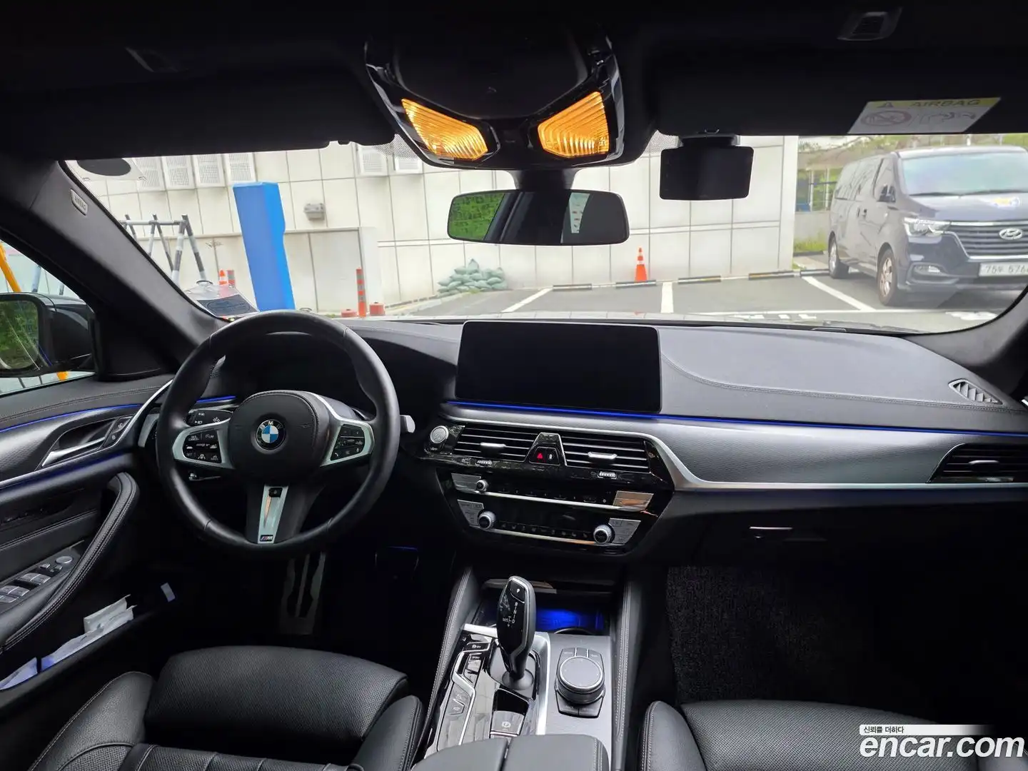 5-Series BMW 2023.2-INNER-007