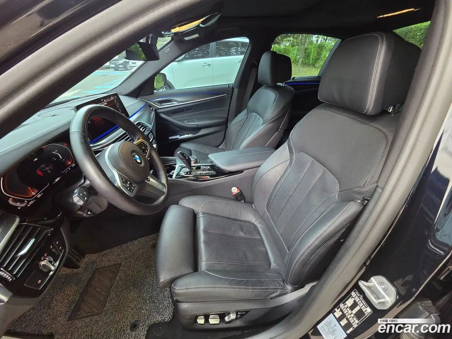 5-Series BMW 2023.2-INNER-010