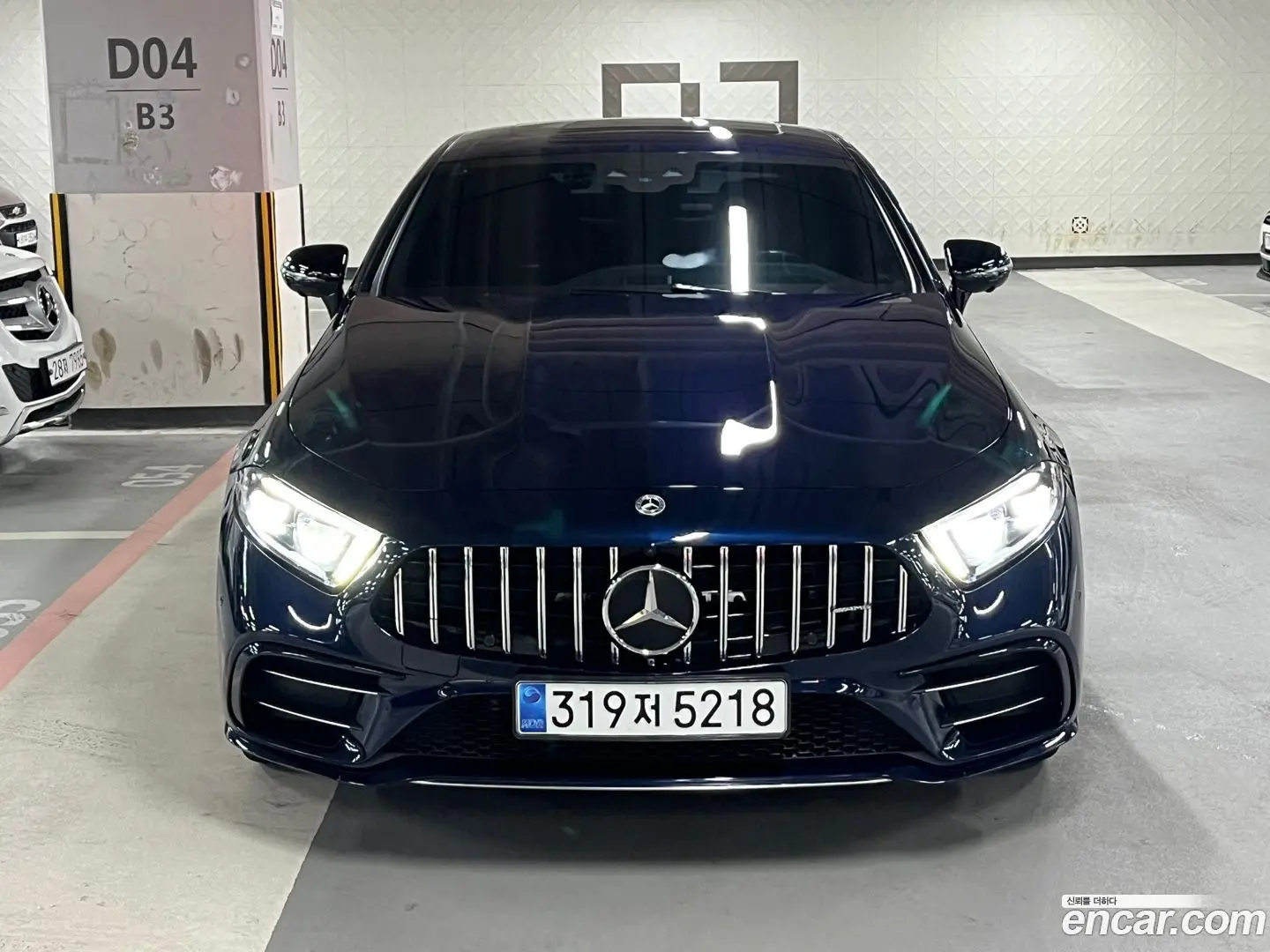 Main__Slider__Photo:CLS-Class Mercedes-Benz 2020.4-0