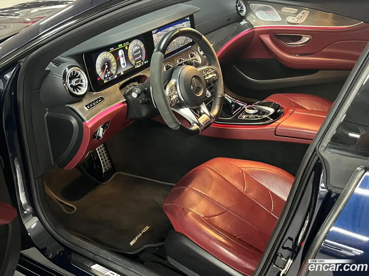 CLS-Class Mercedes-Benz 2020.4-INNER-008
