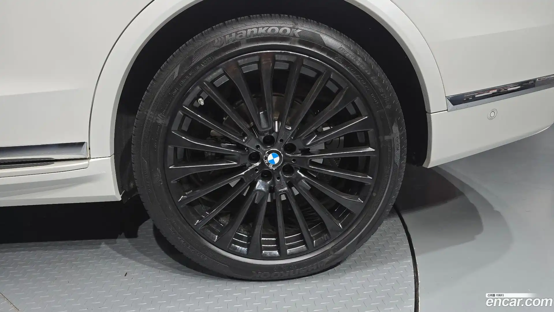 X7 BMW 2020.5-OUTER-031