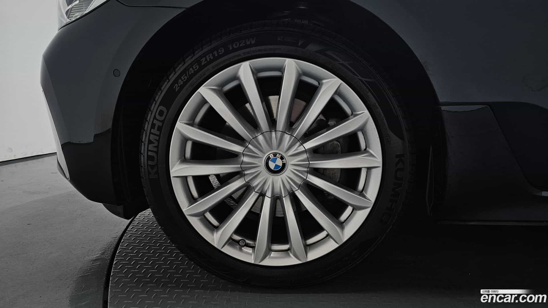 Gran Turismo BMW 2023.1-OUTER-005