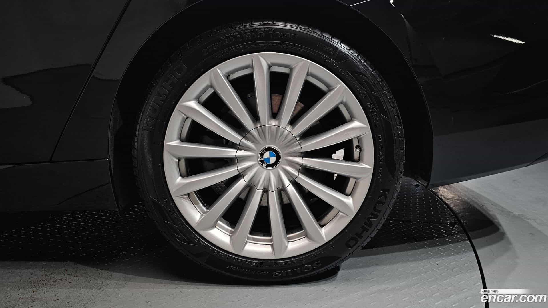 Gran Turismo BMW 2023.1-OUTER-031