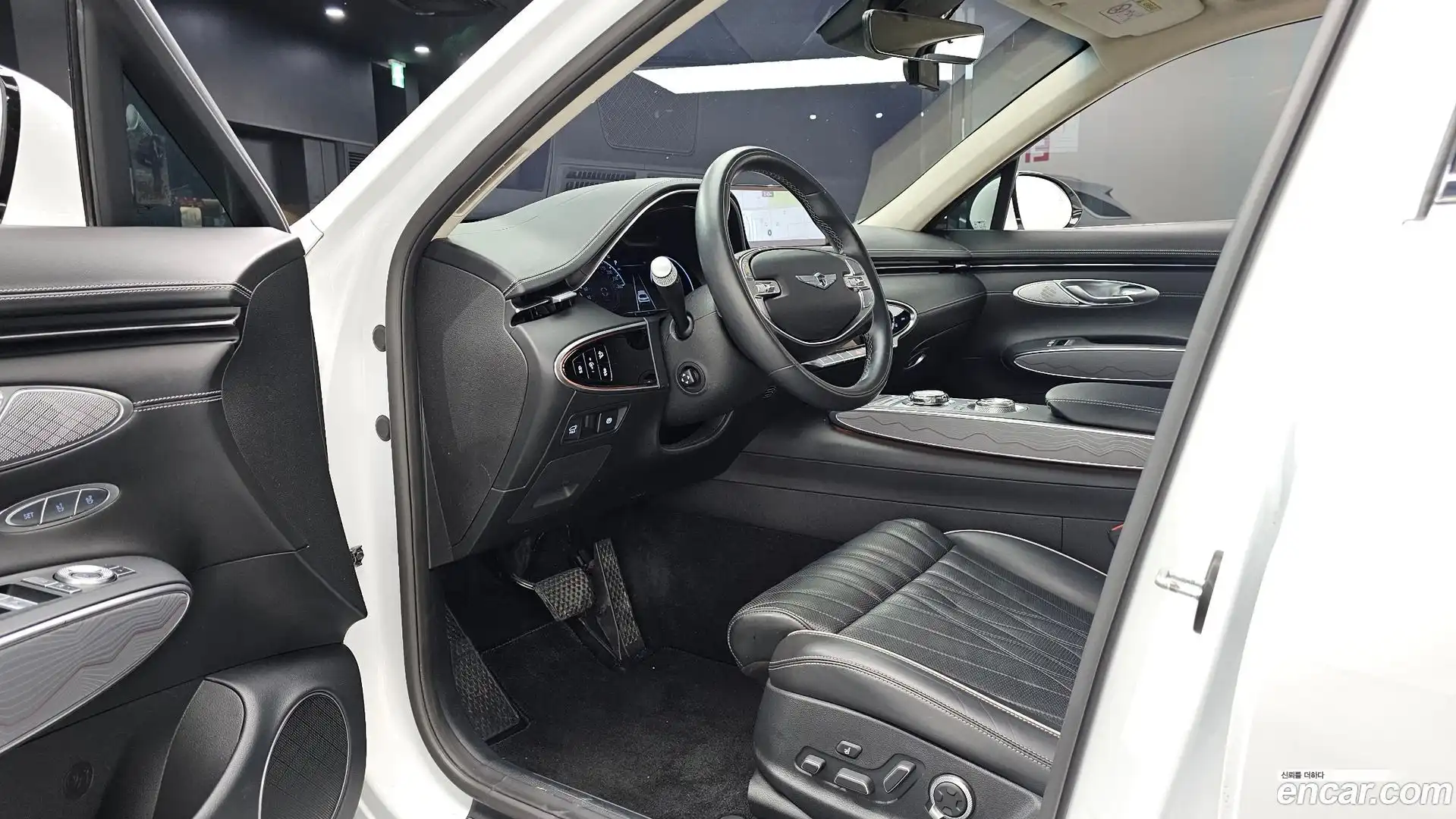 GV70 Genesis 2021.0-INNER-010