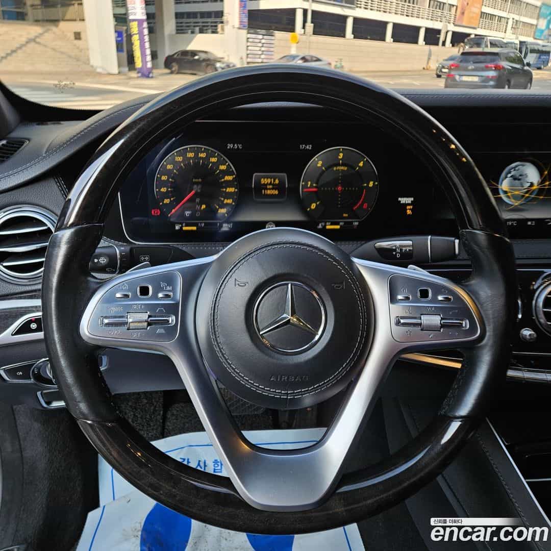 S-Class Mercedes-Benz 2018.6-INNER-009