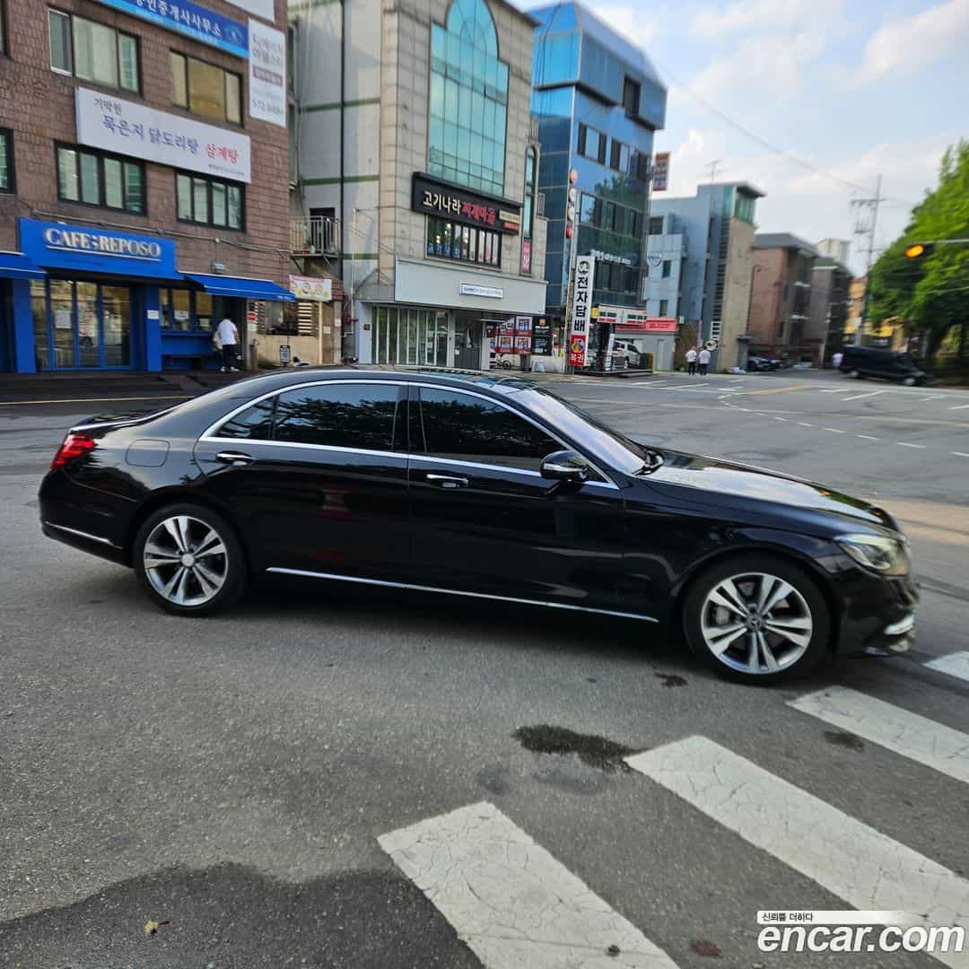 S-Class Mercedes-Benz 2018.6-OPTION-018