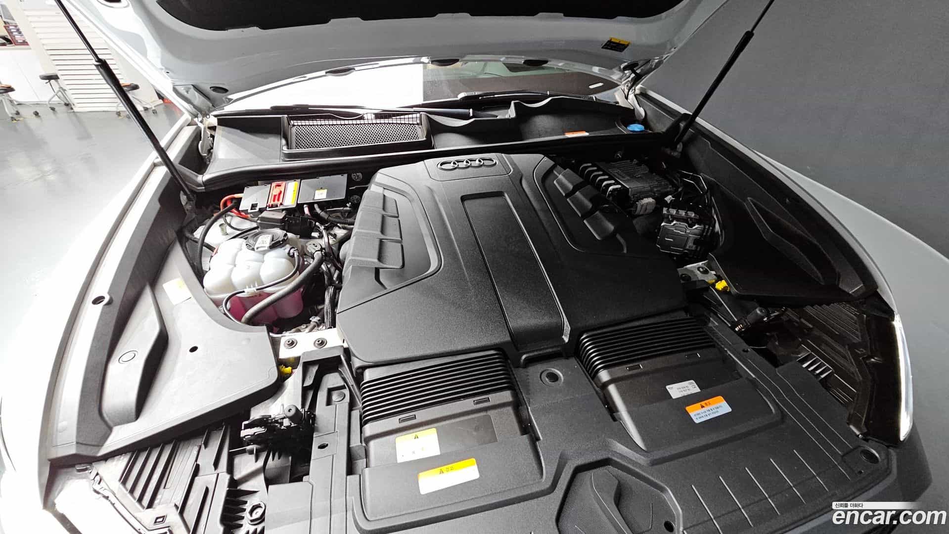 Q8 Audi 2023.0-OUTER-006