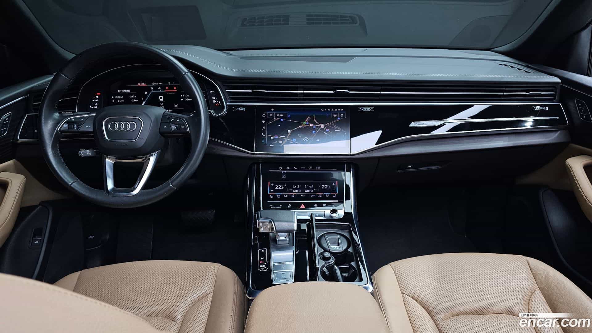 Q8 Audi 2023.0-INNER-007
