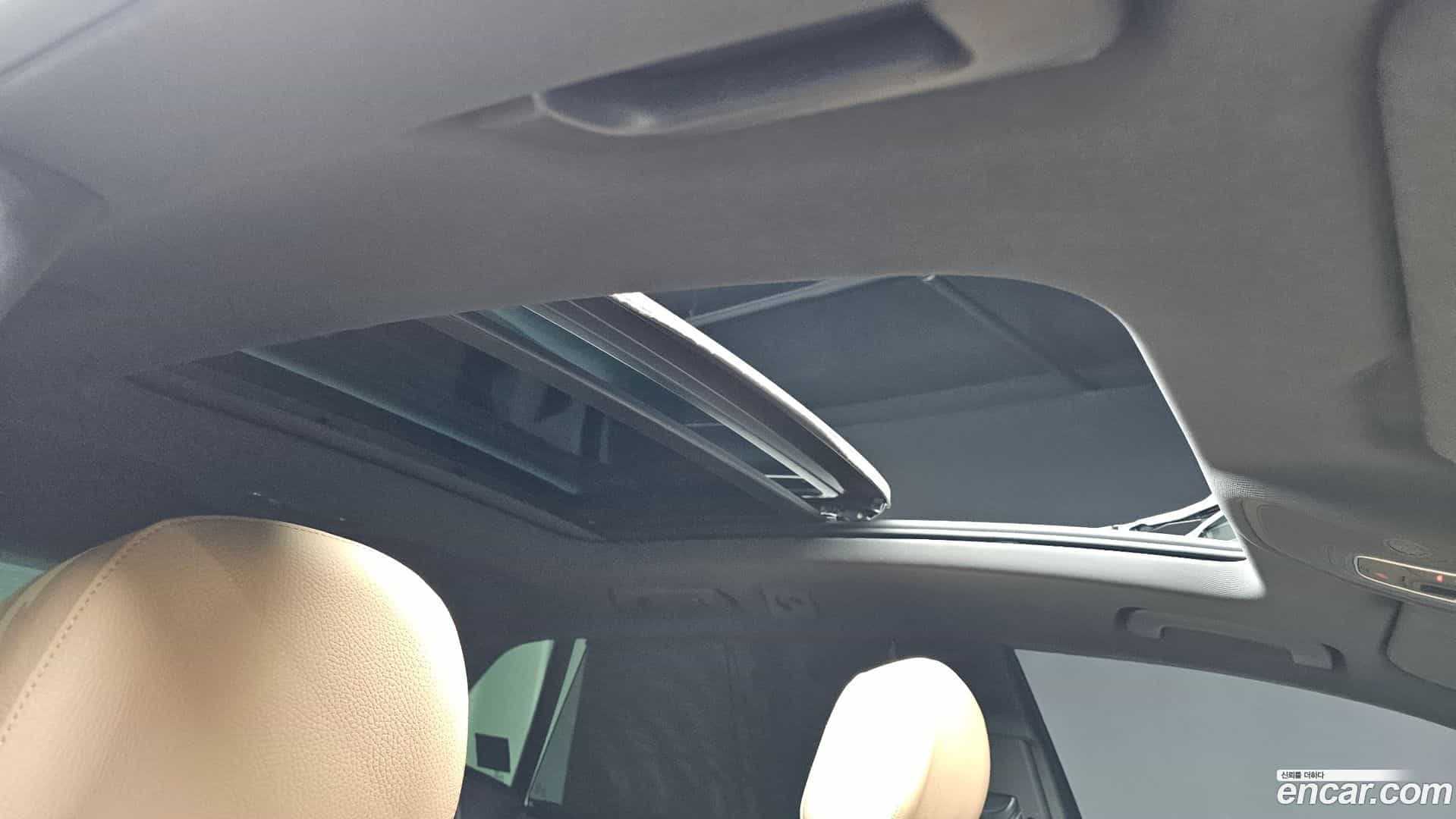Q8 Audi 2023.0-OPTION-022