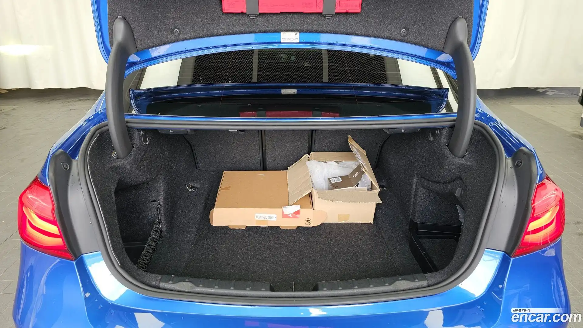 3-Series BMW 2018.1-OPTION-024