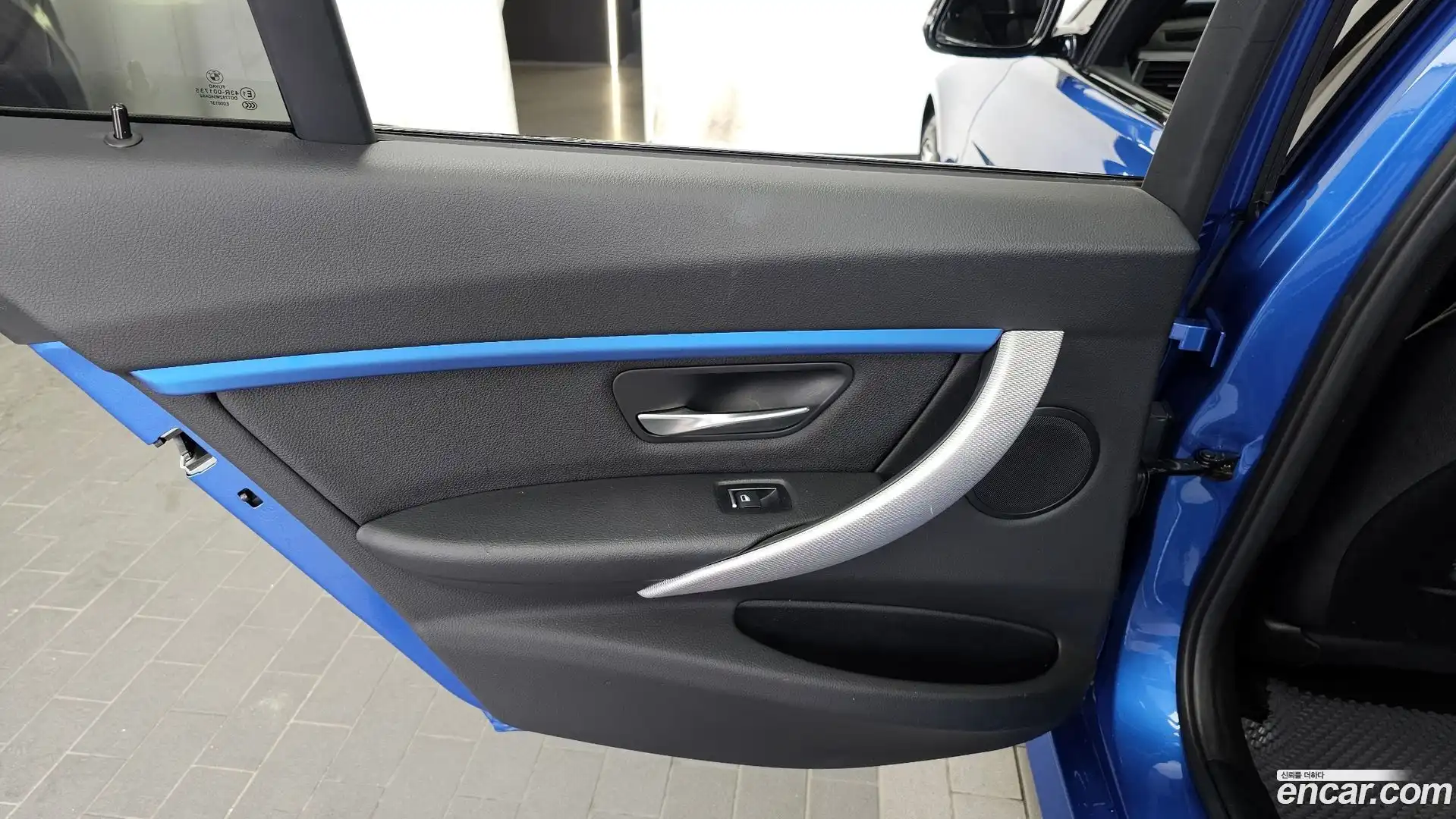 3-Series BMW 2018.1-INNER-035