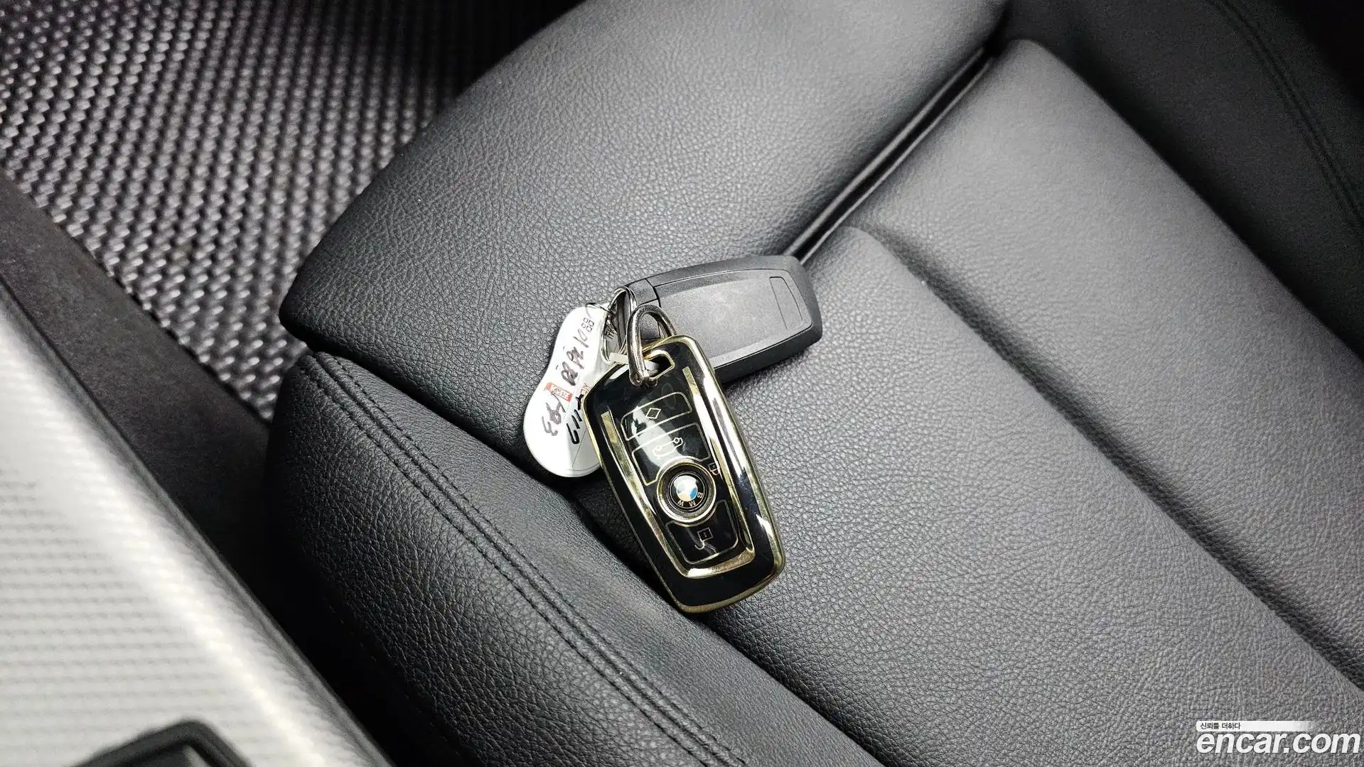 3-Series BMW 2018.1-INNER-036