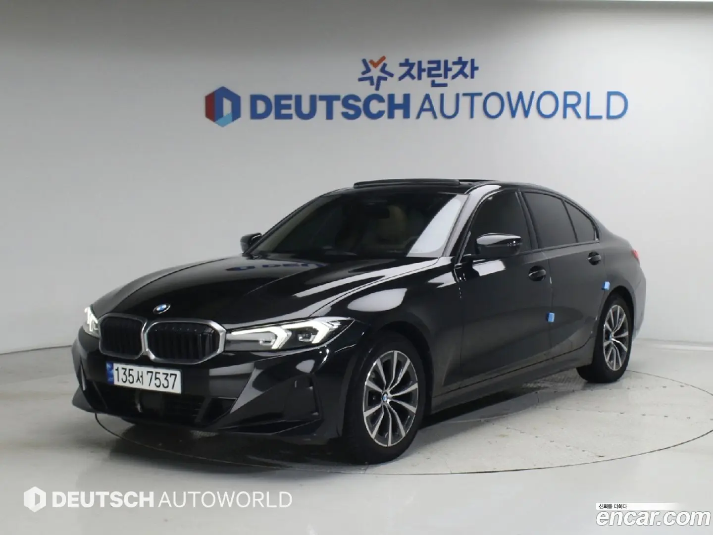 Main__Slider__Photo:3-Series BMW 2022.11-0