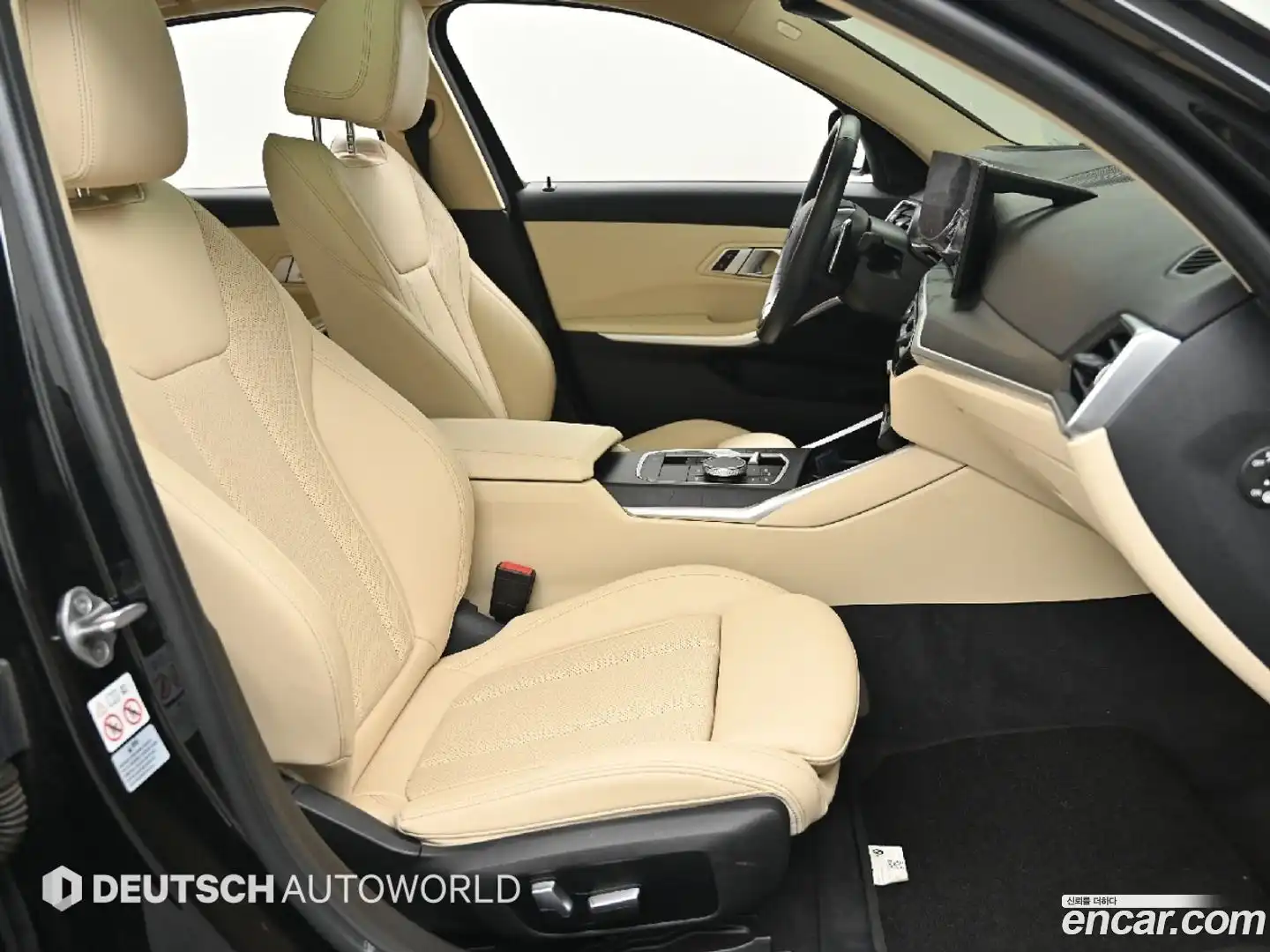 3-Series BMW 2022.11-INNER-010