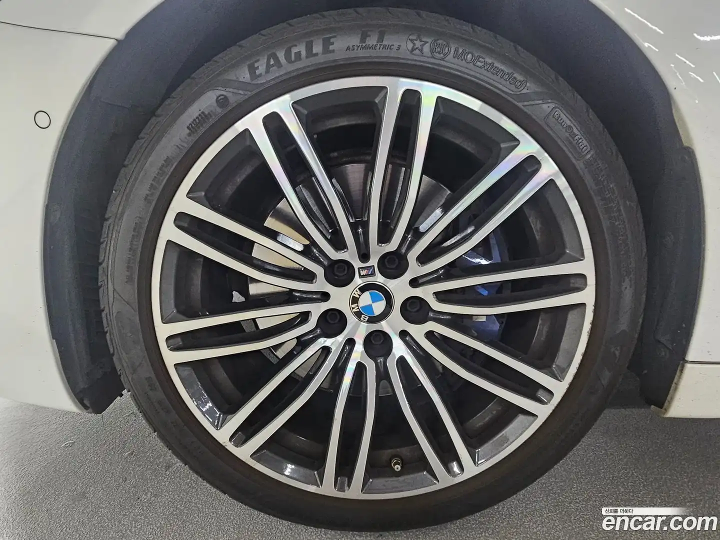 5-Series BMW 2018.4-OUTER-005