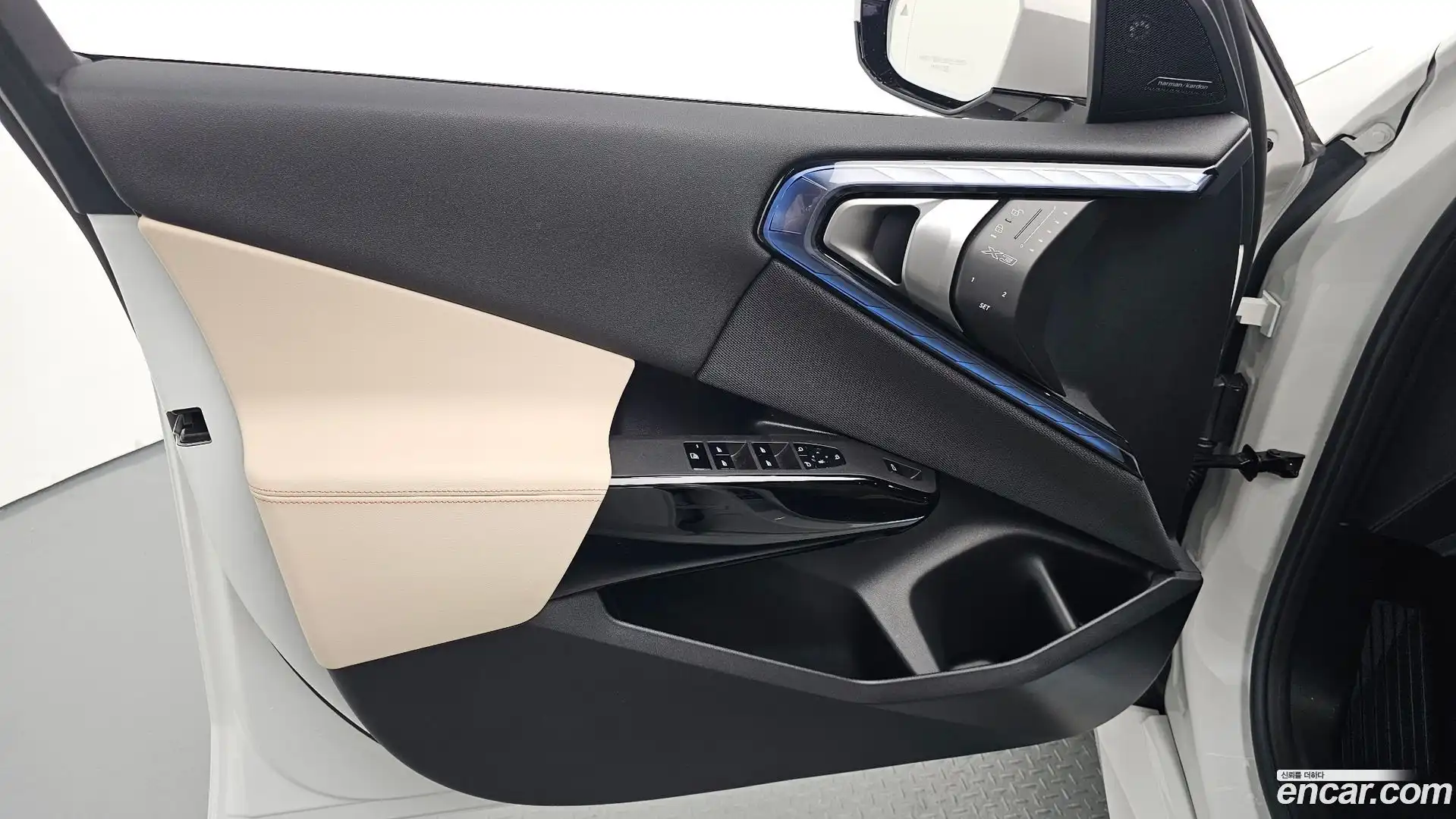 X3 BMW 2026.0-INNER-034