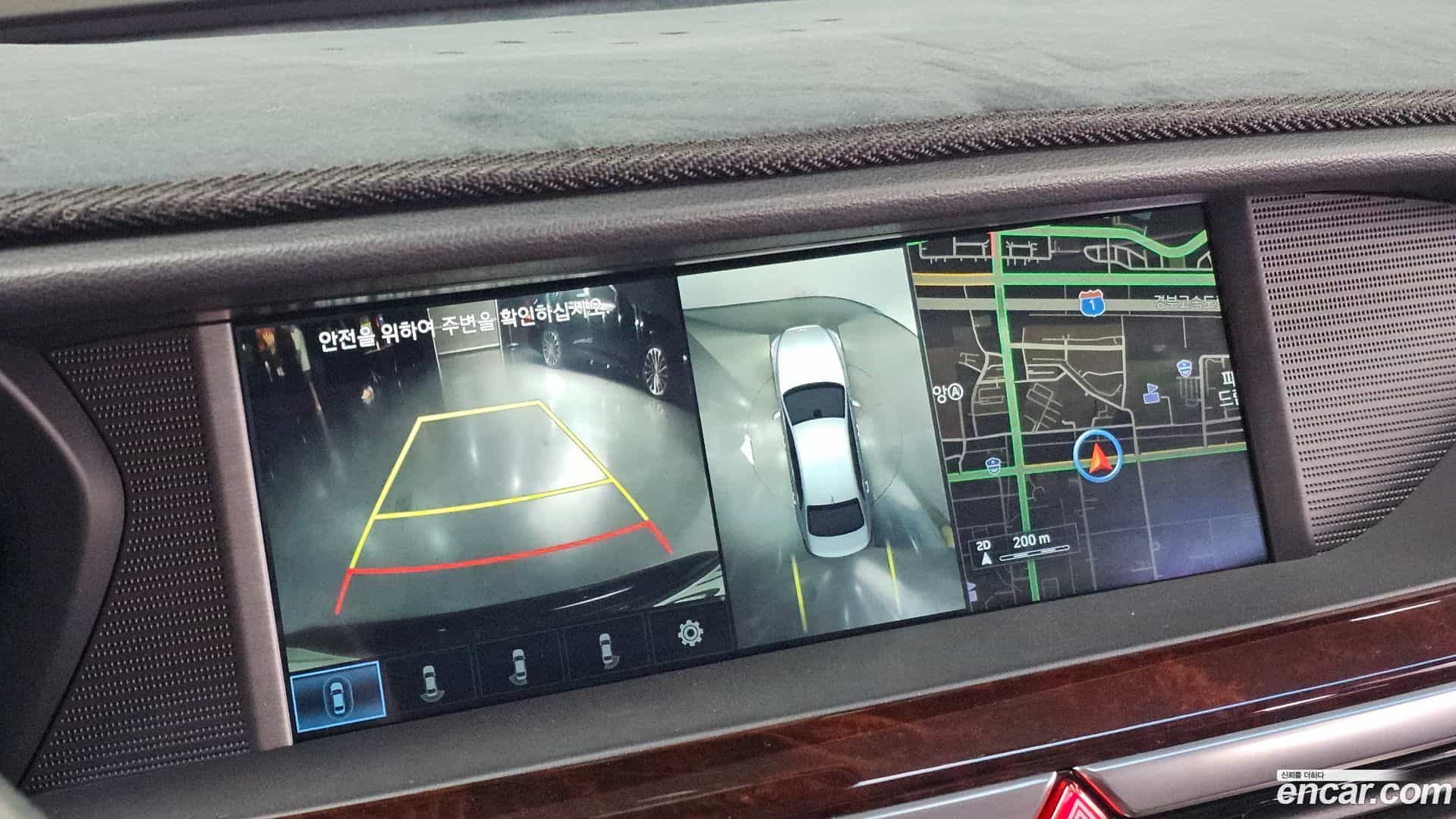 EQ900 Genesis 2016.5-OPTION-020