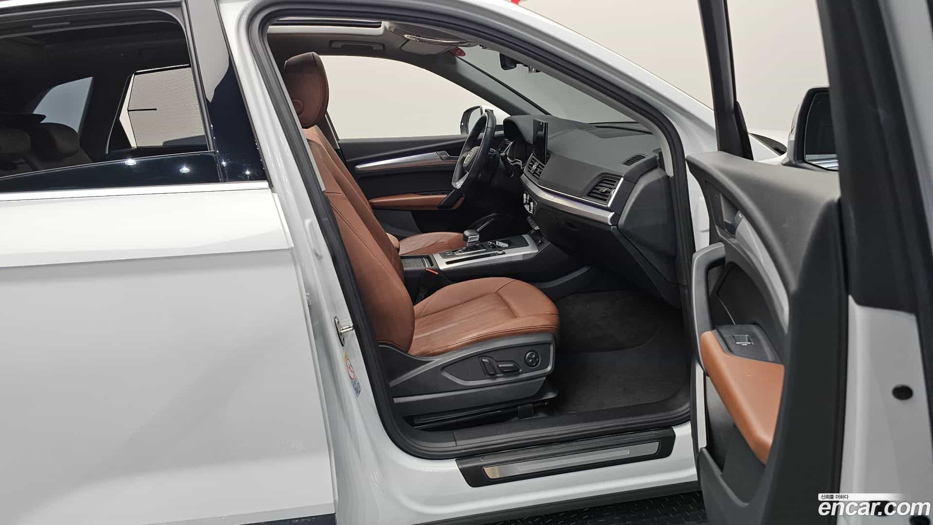 Q5 Audi 2022.4-INNER-036