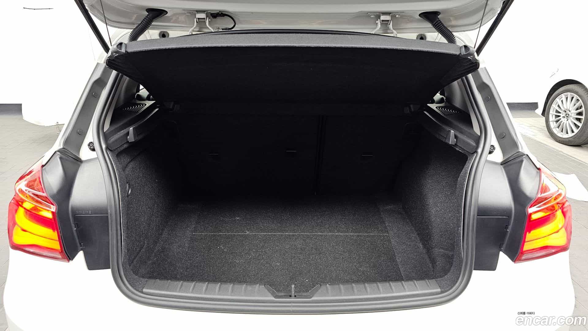 1-Series BMW 2019.8-OPTION-024