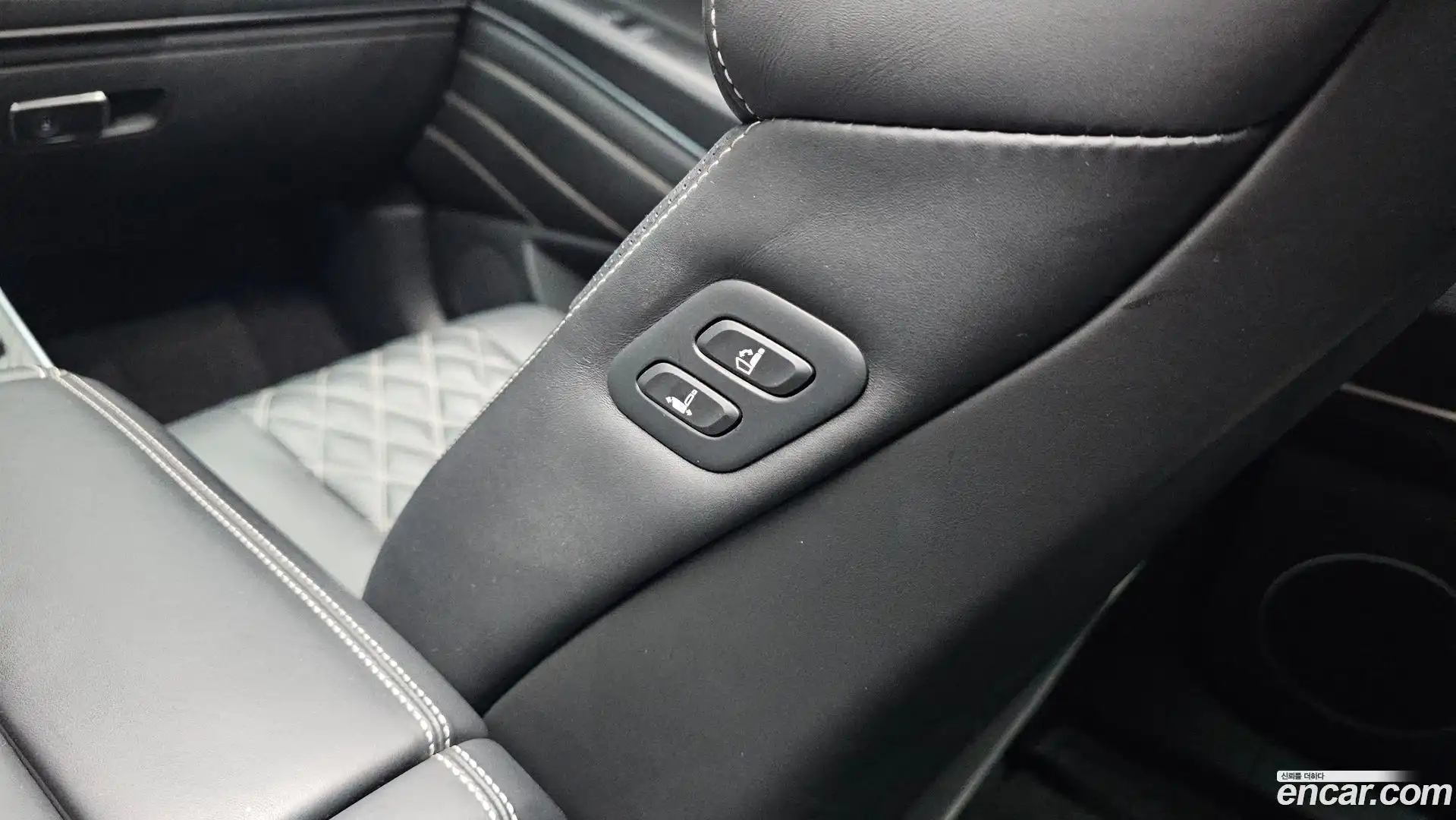 GV80 Genesis 2023.1-OPTION-044