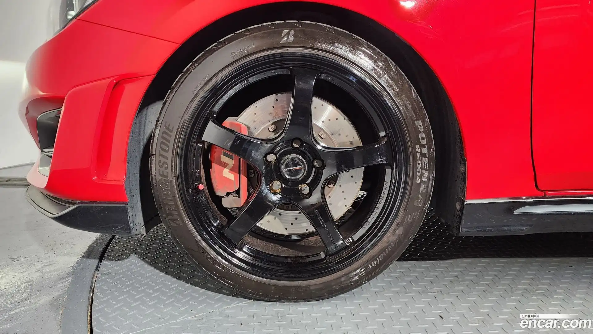 Veloster Hyundai 2020.4-OUTER-005