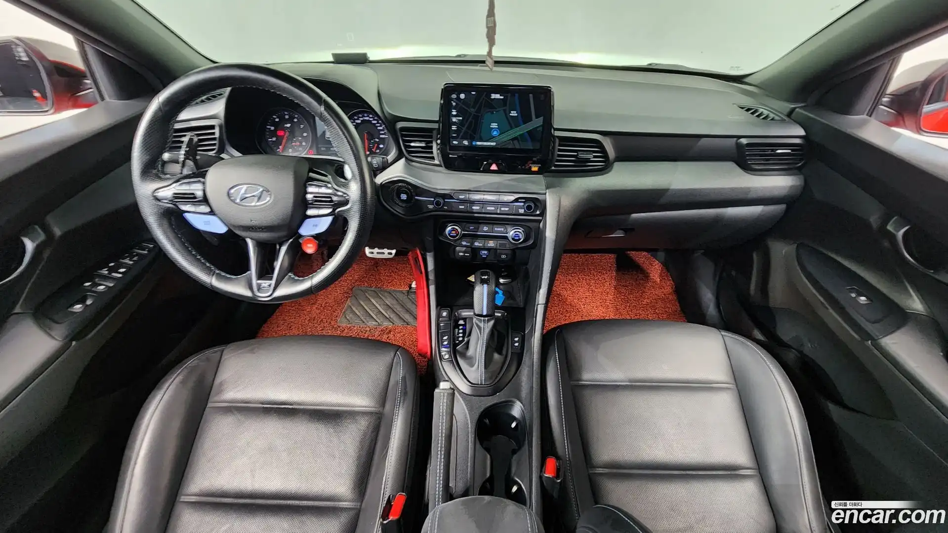 Veloster Hyundai 2020.4-INNER-007