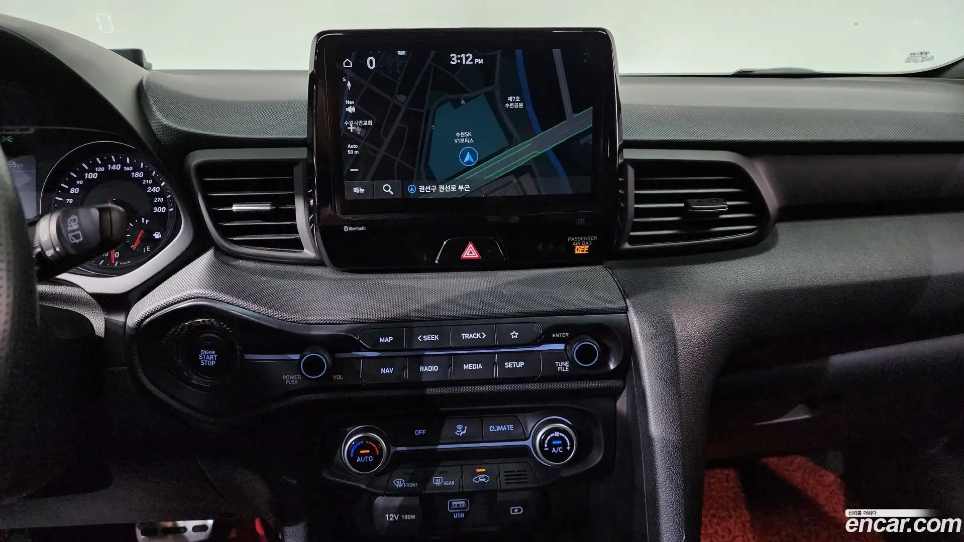 Veloster Hyundai 2020.4-OPTION-017