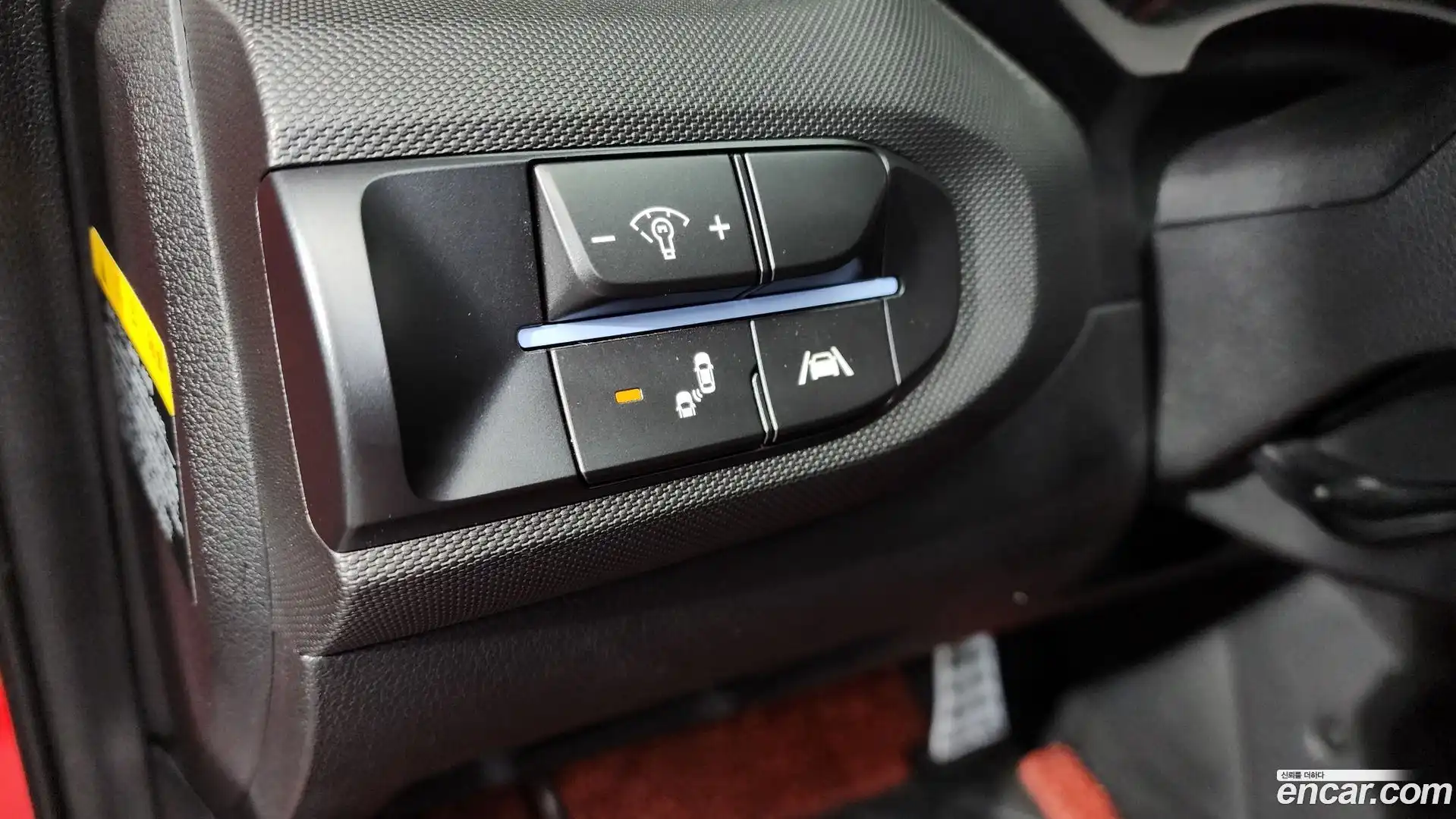 Veloster Hyundai 2020.4-OPTION-040