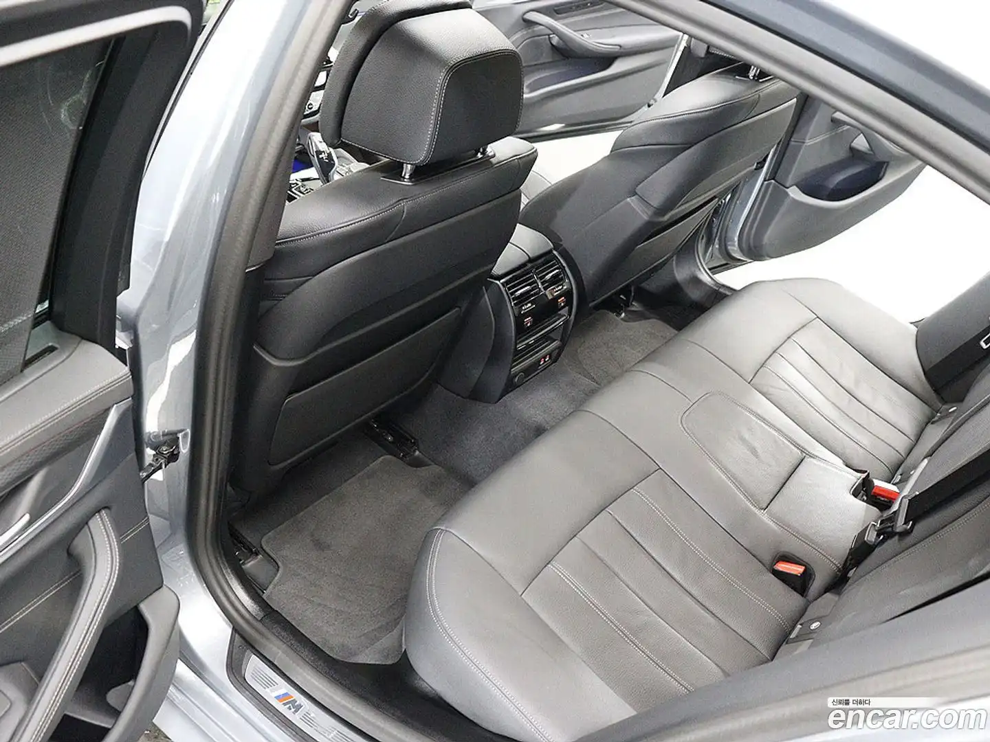 5-Series BMW 2023.3-OPTION-019