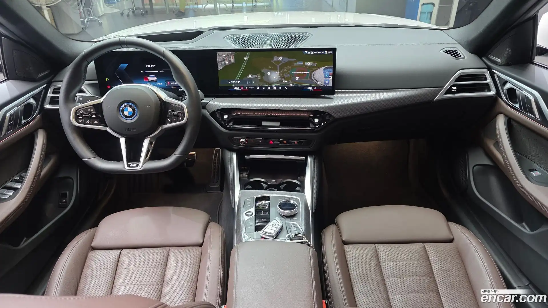 i4 BMW 2025.9-INNER-007