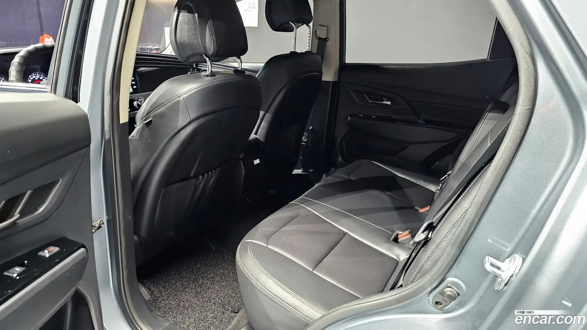 KORANDO KG Mobility 2019.4-INNER-036