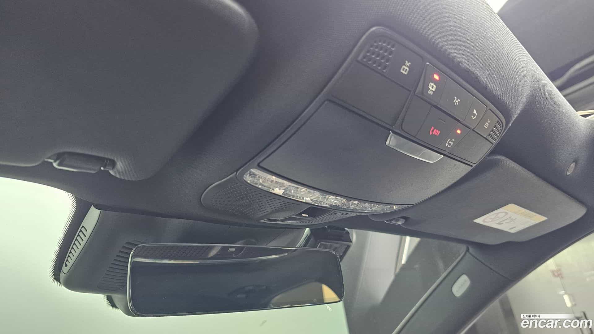 E-Class Mercedes-Benz 2021.6-OPTION-024