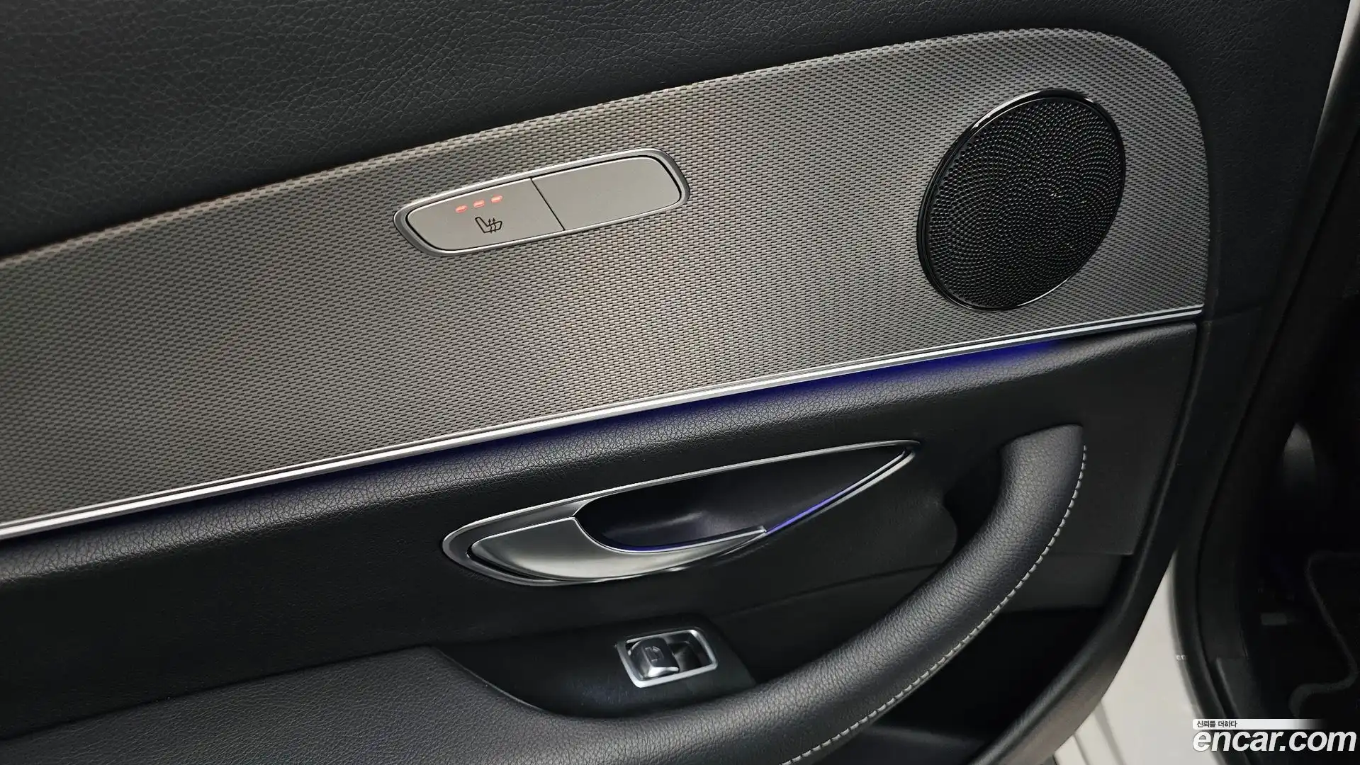 E-Class Mercedes-Benz 2018.9-OPTION-046