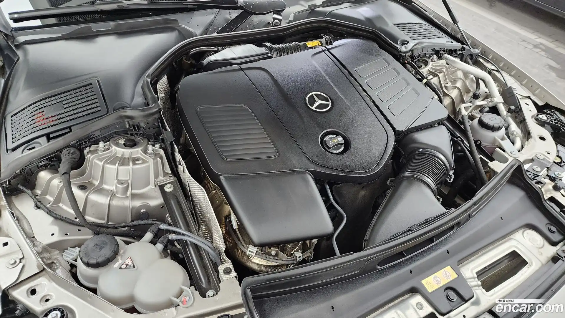 C-Class Mercedes-Benz 2024.2-OUTER-006