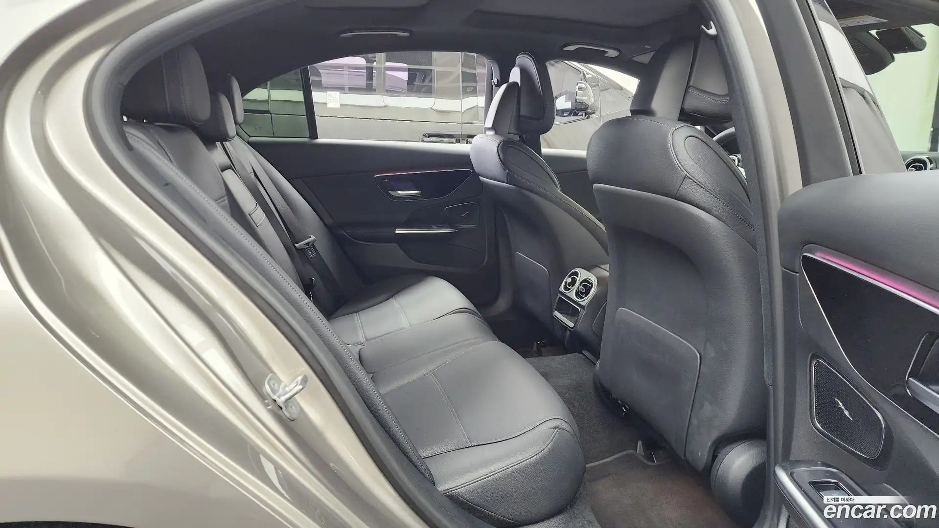C-Class Mercedes-Benz 2024.2-OPTION-016