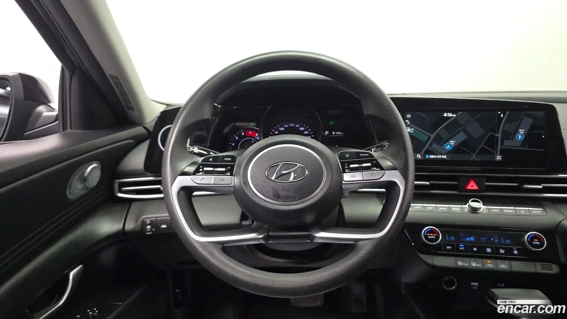 AVANTE Hyundai 2022.5-OPTION-017