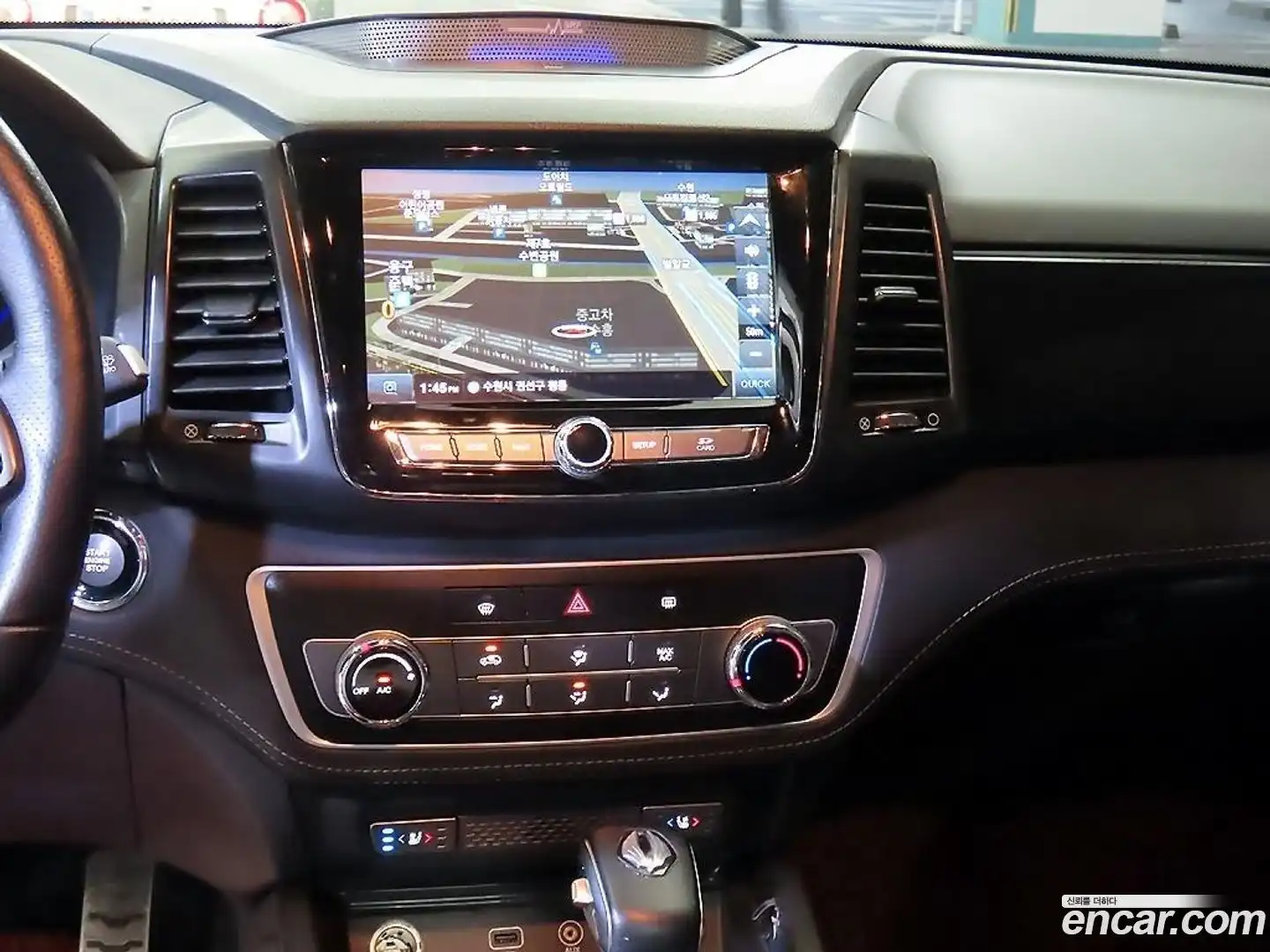 Rexton KG Mobility 2021.1-INNER-008