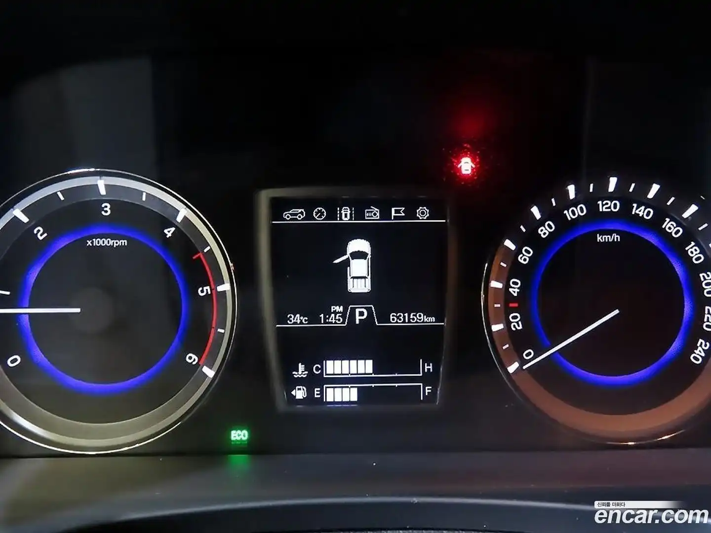 Rexton KG Mobility 2021.1-INNER-010