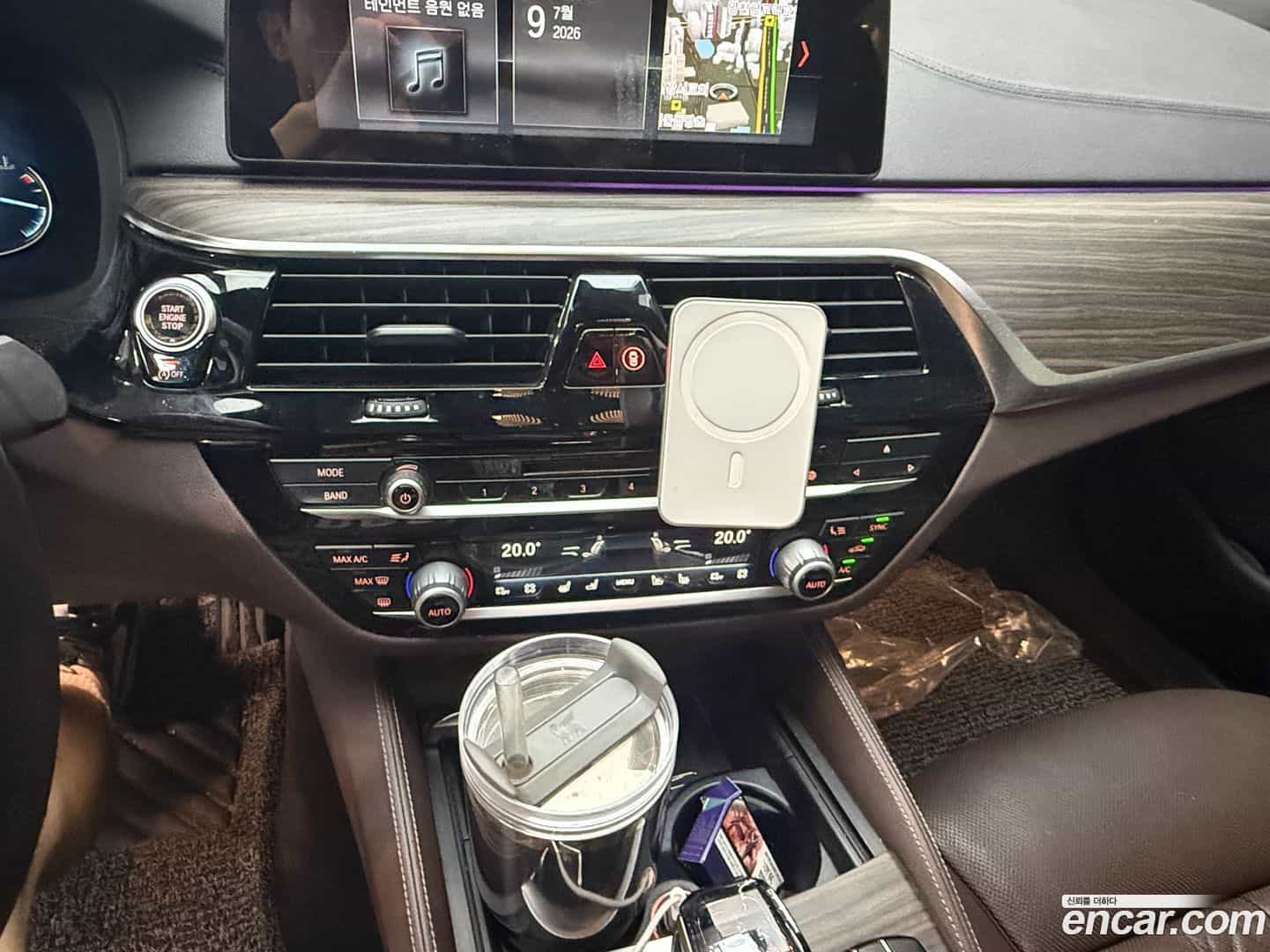 5-Series BMW 2017.10-INNER-010